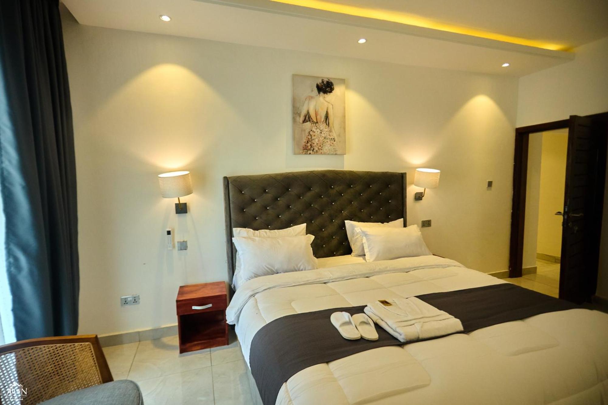 Aiden Homes And Apartments Hotel Koforidua Exterior foto