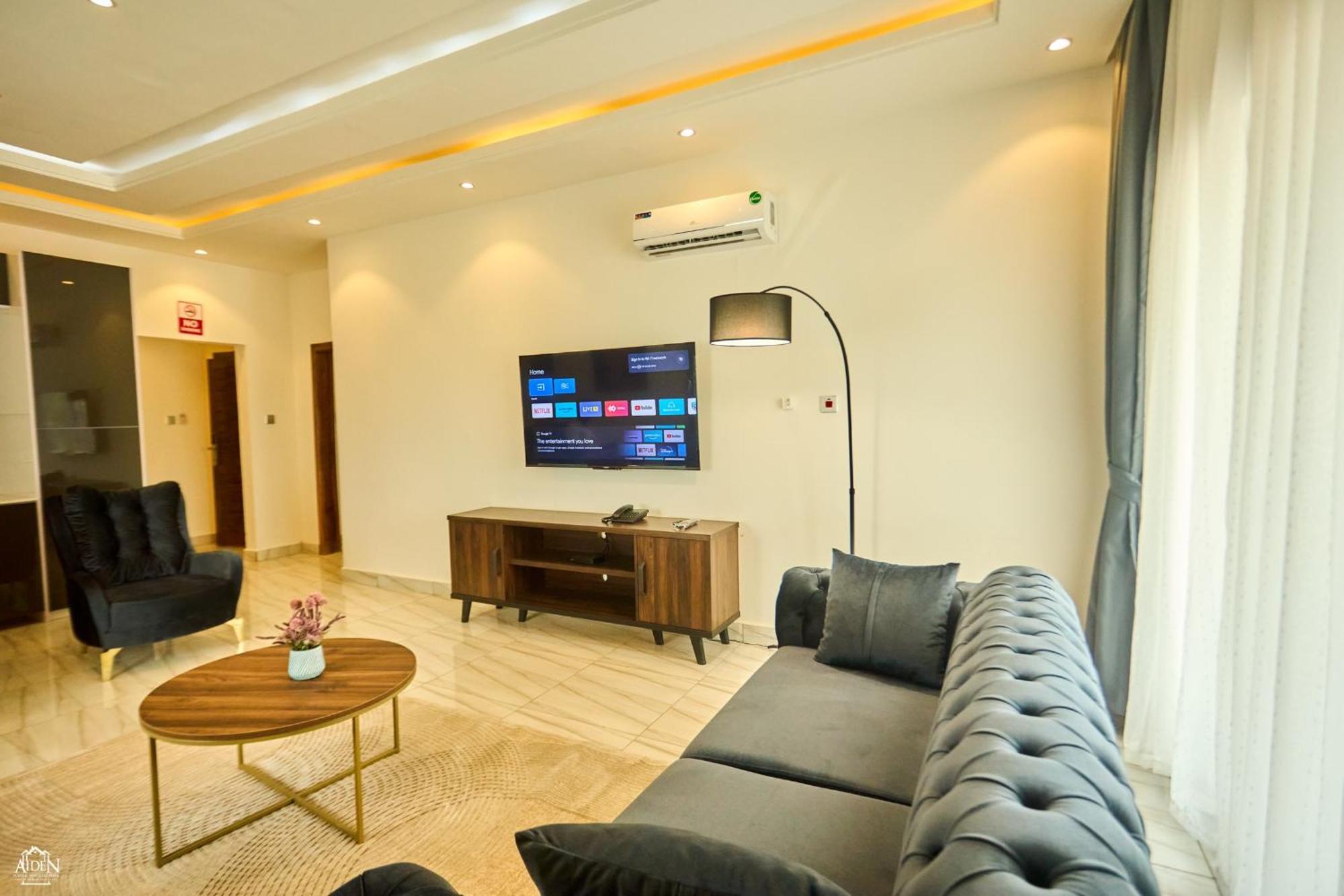 Aiden Homes And Apartments Hotel Koforidua Exterior foto
