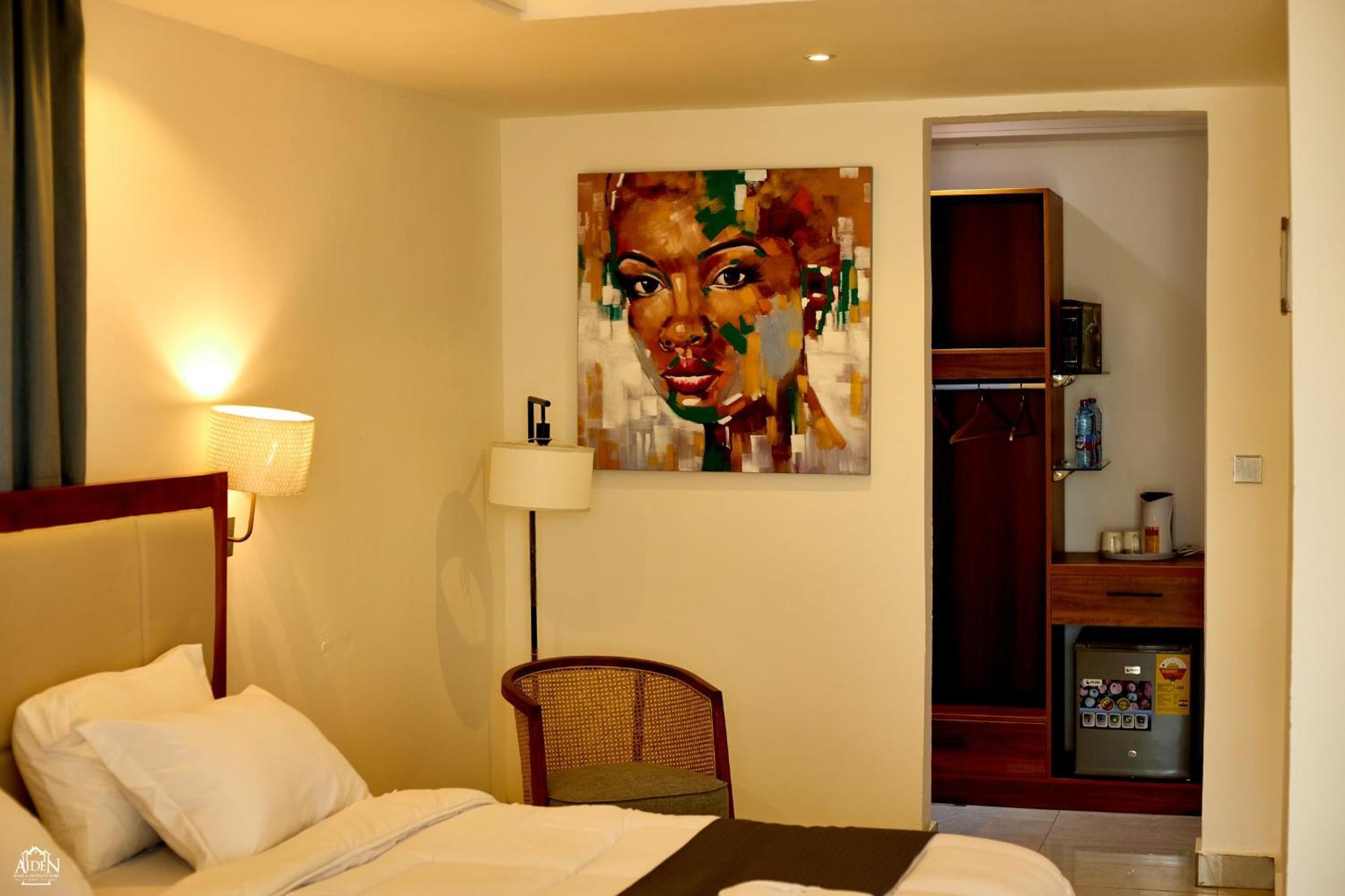 Aiden Homes And Apartments Hotel Koforidua Exterior foto